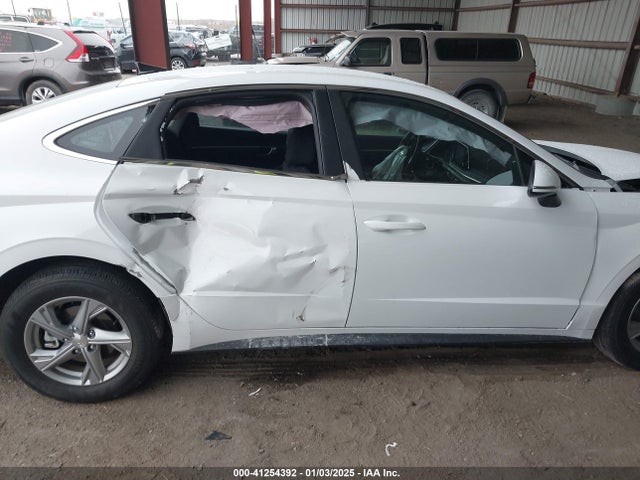 Hyundai SONATA SE 2023 KMHL24JA7PA343894 Image 13