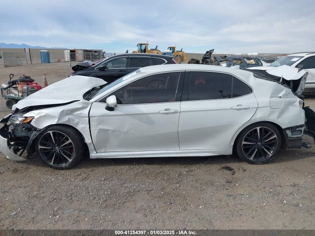 4T1B61HKXKU702448 Toyota CAMRY XSE