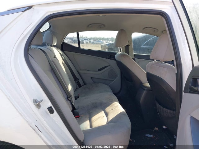KIA Optima Lx 2015 5XXGM4A70FG391308 Image 8
