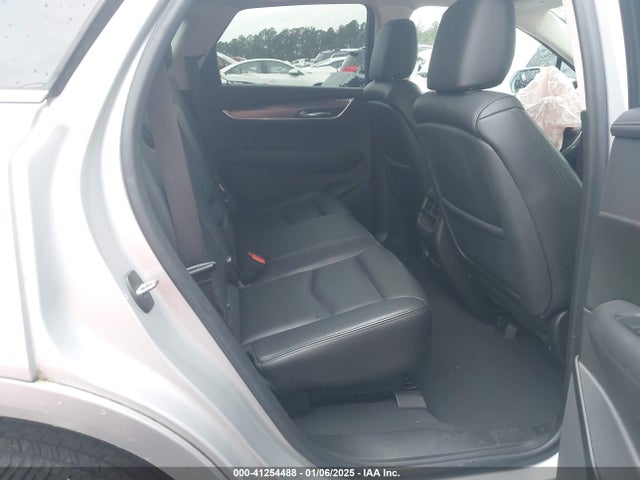 2018 CADILLAC XT5 1GYKNCRS2JZ177057 Photo 7