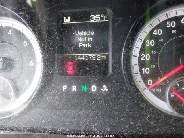 1C6RR7GT6ES128171 RAM 1500 Slt