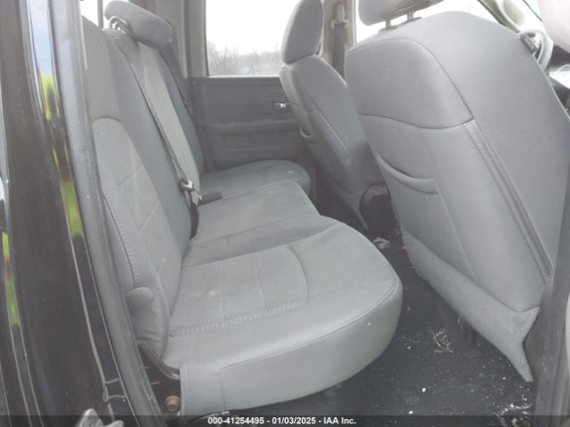 1C6RR7GT6ES128171 RAM 1500 Slt