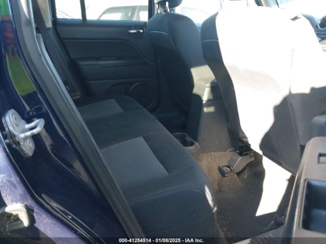 1C4NJPBB3ED585487 Jeep Patriot Sport