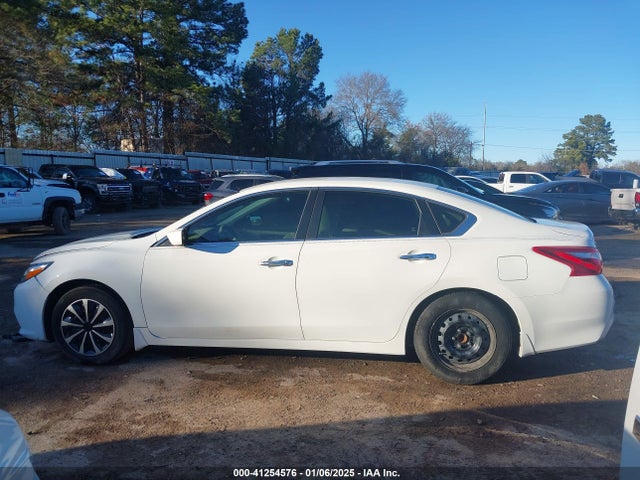 Nissan Altima 2.5 S 2017 1N4AL3AP9HN310791 Image 15