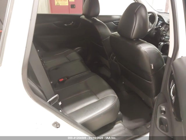 Nissan Rogue Sl 2017 5N1AT2MV7HC859735 Image 8