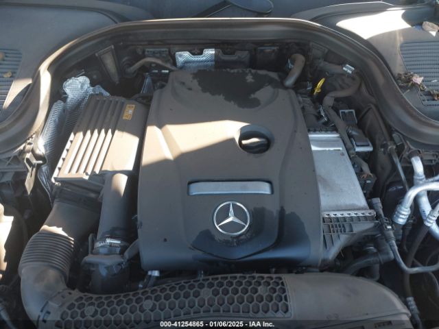 WDC0G4KB8KF585423 Mercedes-Benz Glc 300 4matic
