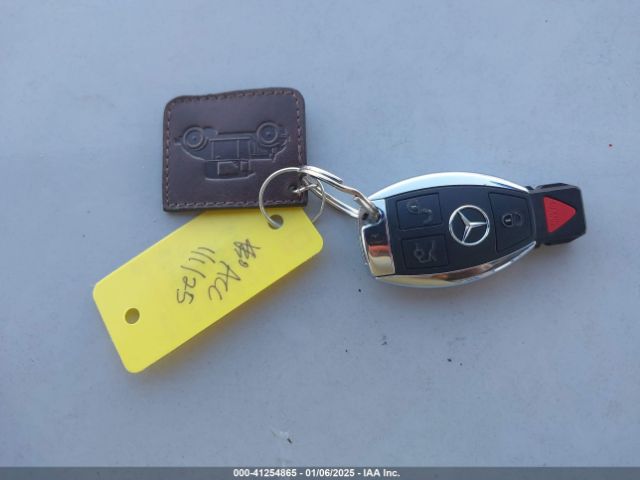 WDC0G4KB8KF585423 Mercedes-Benz Glc 300 4matic