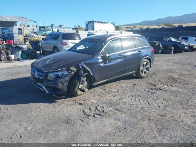 WDC0G4KB8KF585423 Mercedes-Benz Glc 300 4matic