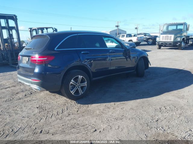WDC0G4KB8KF585423 Mercedes-Benz Glc 300 4matic