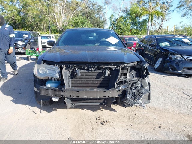 Chrysler 300 300s 2014 2C3CCABG5EH145305 Image 13