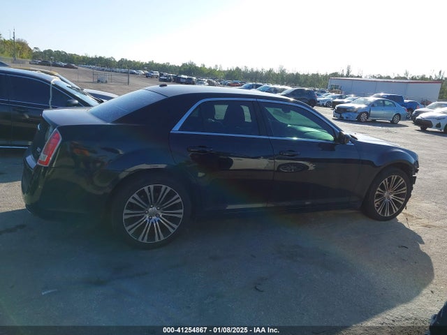 Chrysler 300 300s 2014 2C3CCABG5EH145305 Image 14