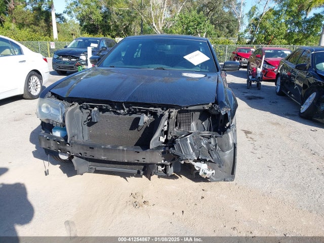 Chrysler 300 300s 2014 2C3CCABG5EH145305 Image 6