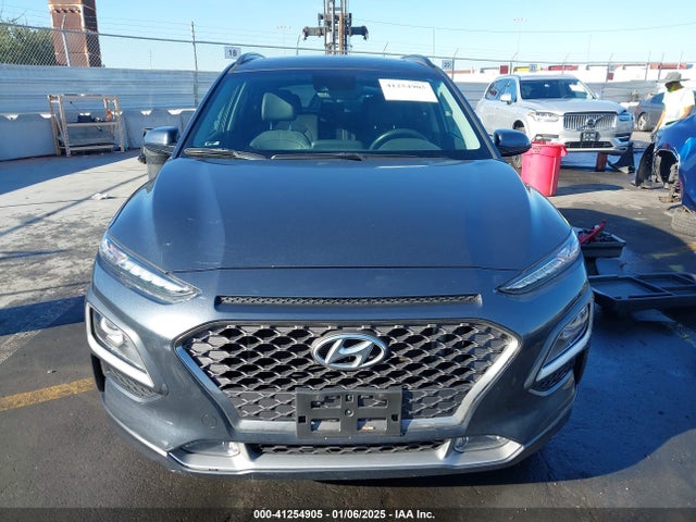 KM8K3CA57KU240262 Hyundai Kona Limited