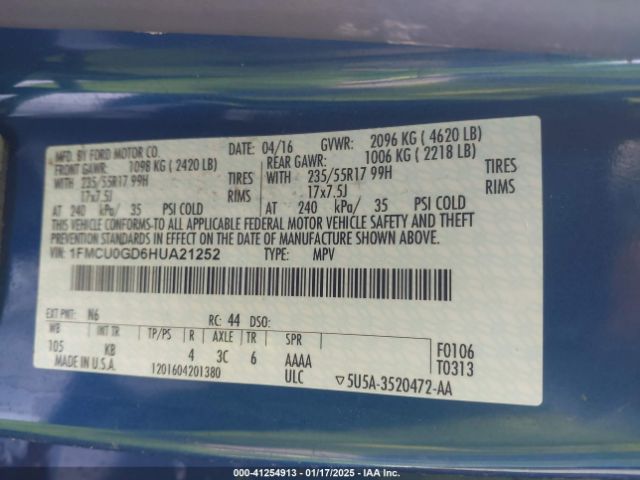 1FMCU0GD6HUA21252 Ford ESCAPE SE