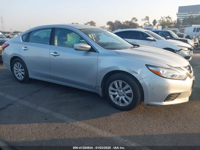 Nissan Altima 2.5 S 2018 1N4AL3AP0JC163455 Image 13