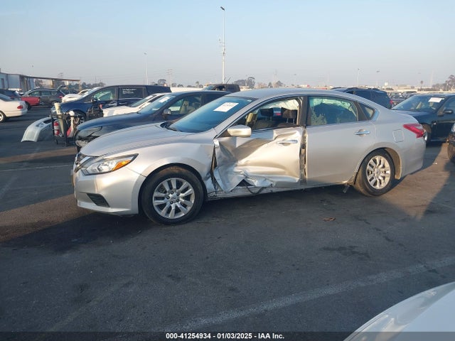Nissan Altima 2.5 S 2018 1N4AL3AP0JC163455 Image 14