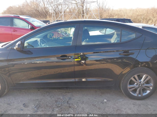 Hyundai Elantra Value Edition 2017 KMHD84LF5HU431838 Image 14