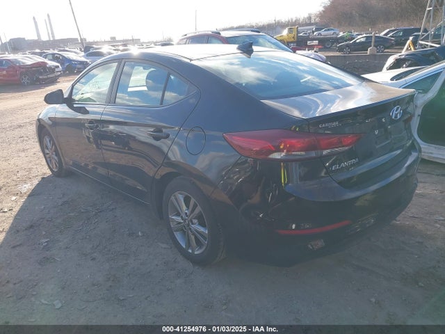 Hyundai Elantra Value Edition 2017 KMHD84LF5HU431838 Image 3