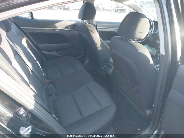 Hyundai Elantra Value Edition 2017 KMHD84LF5HU431838 Image 8