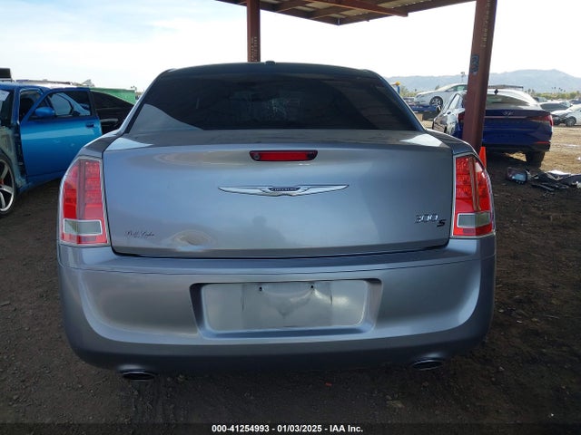 Chrysler 300 300s 2014 2C3CCABG4EH121626 Image 17