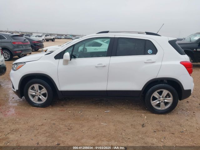 3GNCJLSB7HL259472 Chevrolet Trax Lt
