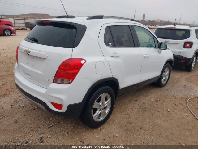 3GNCJLSB7HL259472 Chevrolet Trax Lt