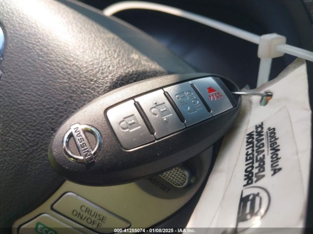 1N4AZ0CP6EC334922 Nissan LEAF SV