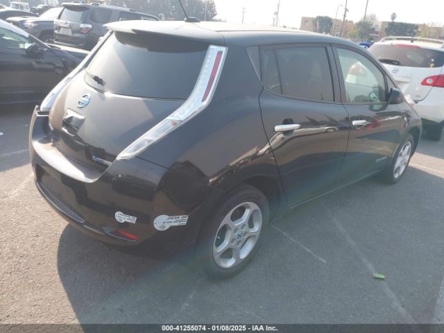 1N4AZ0CP6EC334922 Nissan LEAF SV