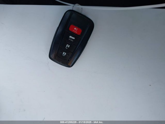 4T1R11AKXNU047476 Toyota CAMRY LE