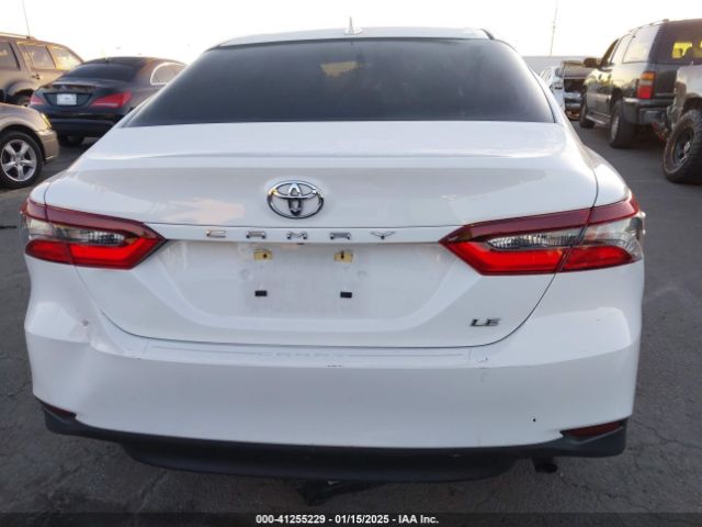 4T1R11AKXNU047476 Toyota CAMRY LE
