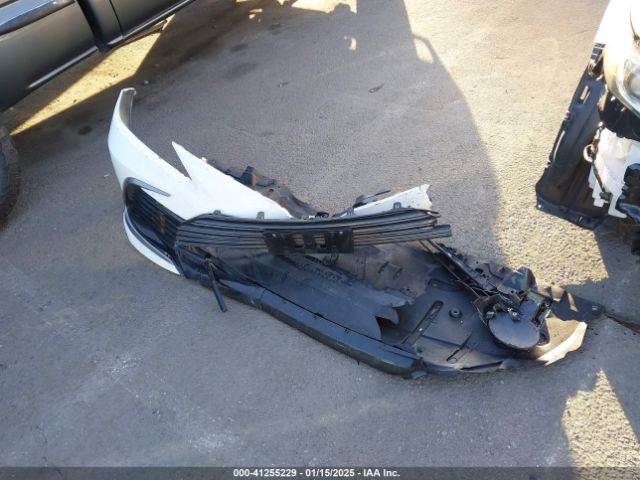4T1R11AKXNU047476 Toyota CAMRY LE
