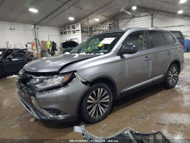 JA4AD2A36KZ018122 Mitsubishi Outlander Es