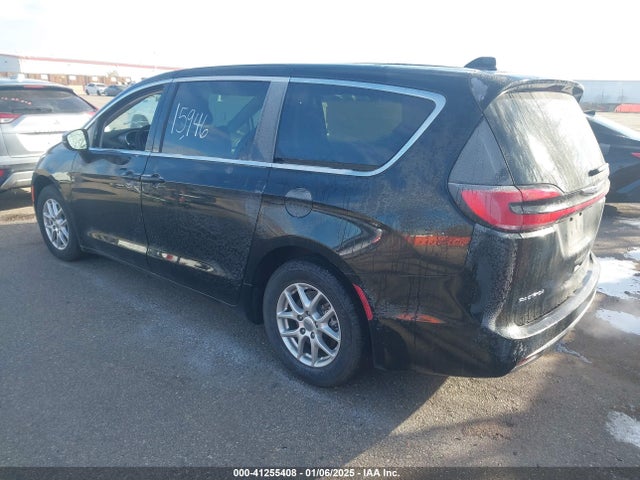 Chrysler Pacifica Touring L 2024 2C4RC1BG1RR136297 Image 3