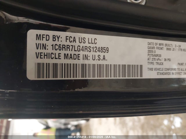 1C6RR7LG4RS124859 RAM 1500 Classic Warlock  4x4 5'7 Box