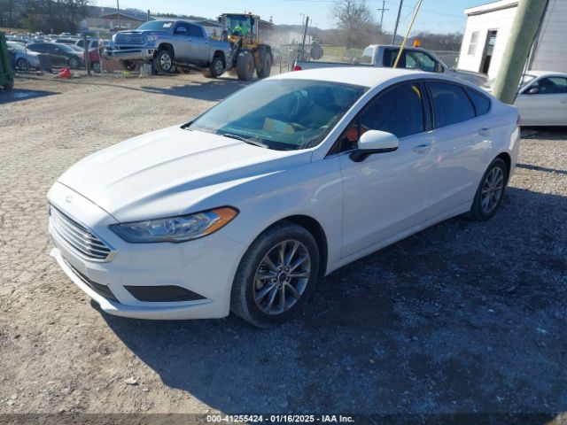 3FA6P0HD7HR309432 Ford FUSION SE