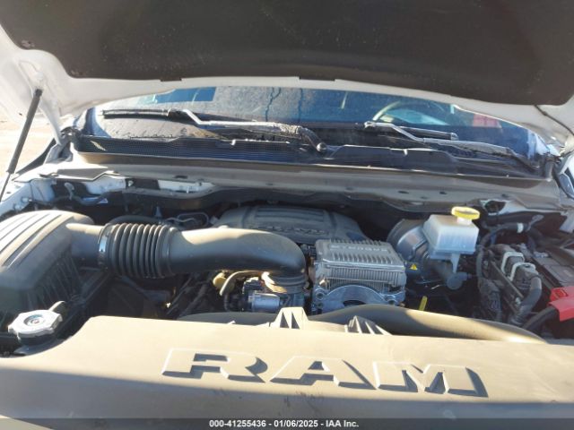 1C6RREJT8RN218844 RAM 1500 Laramie  4x2 5'7 Box