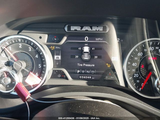 1C6RREJT8RN218844 RAM 1500 Laramie  4x2 5'7 Box