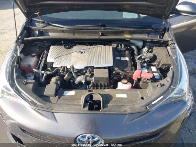 JTDKARFU8G3508441 Toyota Prius Three