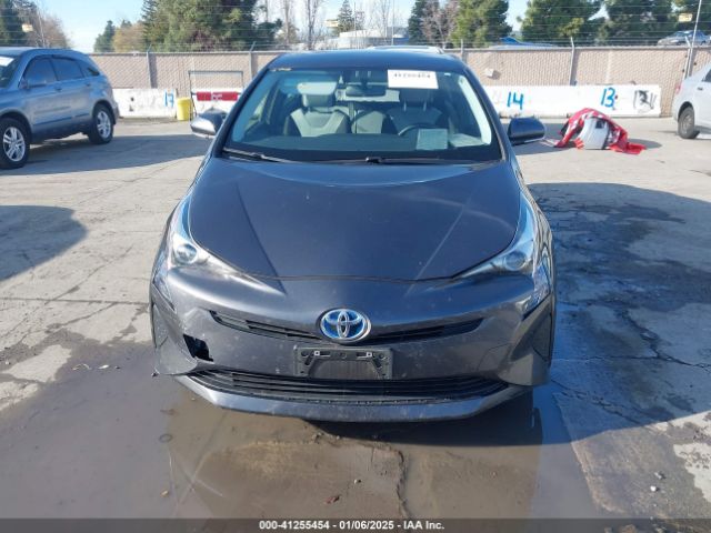 JTDKARFU8G3508441 Toyota Prius Three