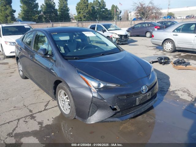 JTDKARFU8G3508441 Toyota Prius Three