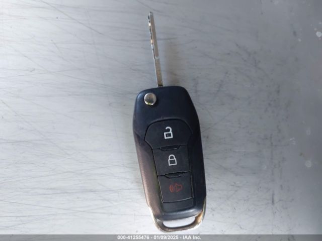 1FTMF1C55KKF28511 Ford F-150 Xl