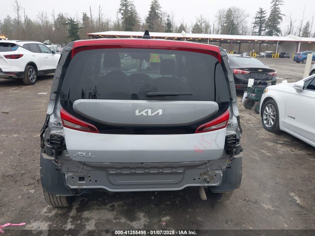 KIA SOUL LX 2022 KNDJ23AUXN7832851 Image 17