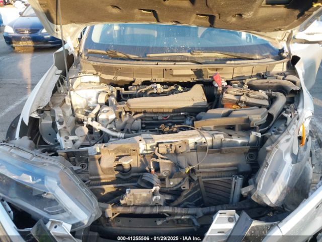 JN8AT2MT9JW460255 Nissan Rogue Sl