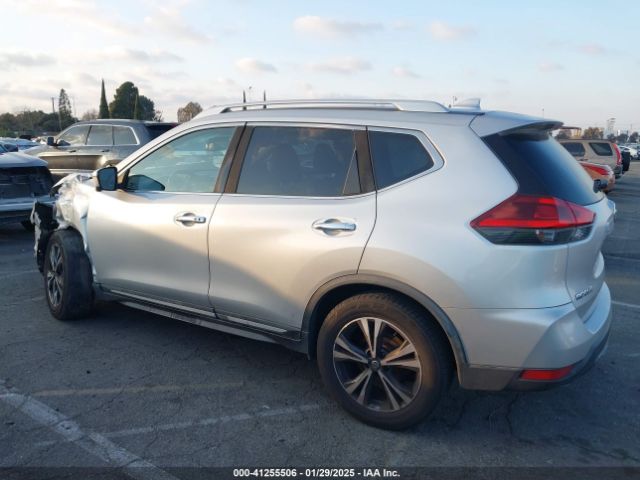 JN8AT2MT9JW460255 Nissan Rogue Sl