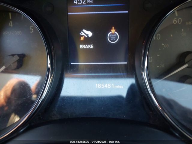 JN8AT2MT9JW460255 Nissan Rogue Sl