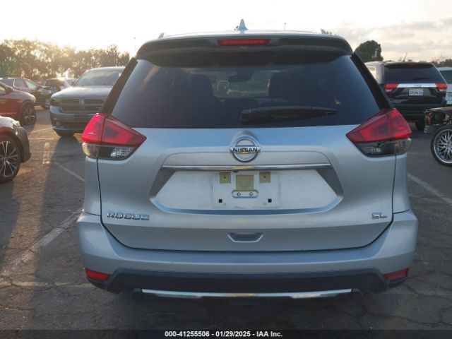 JN8AT2MT9JW460255 Nissan Rogue Sl