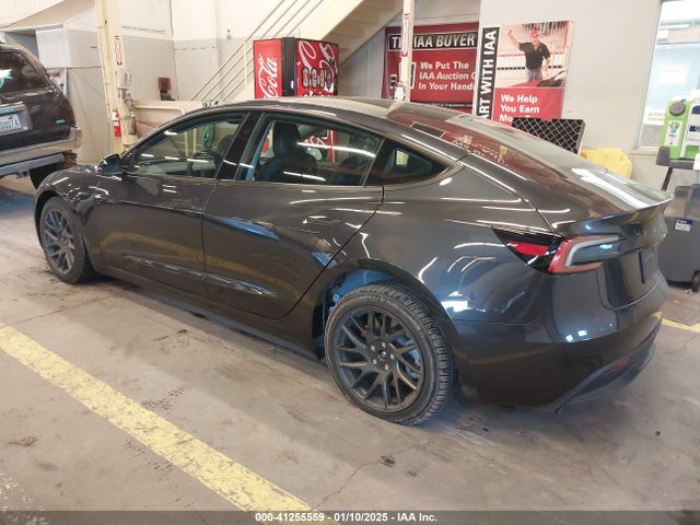 2024 TESLA MODEL 3 5YJ3E1EA9RF835440 Photo 2