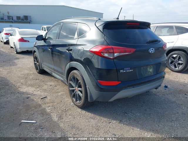 Hyundai Tucson Night 2017 KM8J33A20HU528862 Image 3