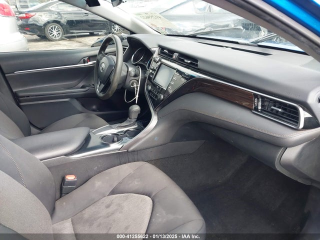 Toyota CAMRY LE 2020 4T1C11AKXLU352026 Image 5