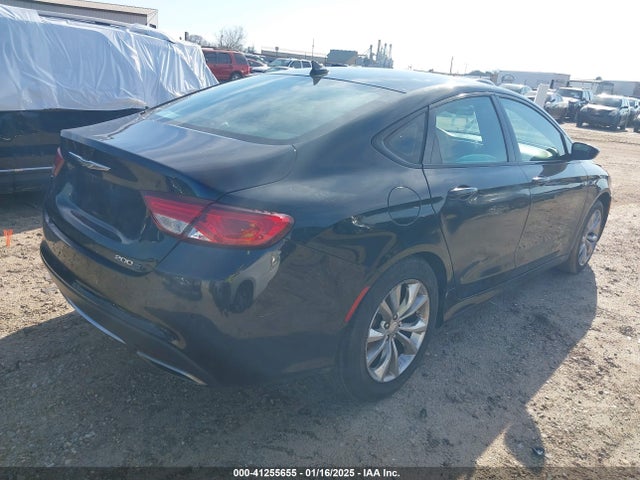 Chrysler 200 S 2015 1C3CCCBG8FN505901 Image 4